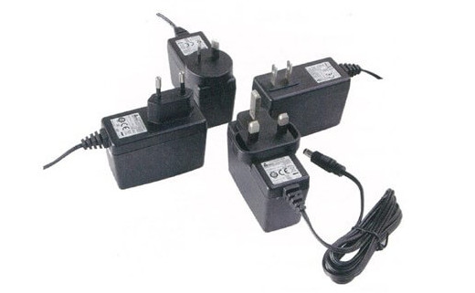 ACアダプタ 12V2.1A(25W)
