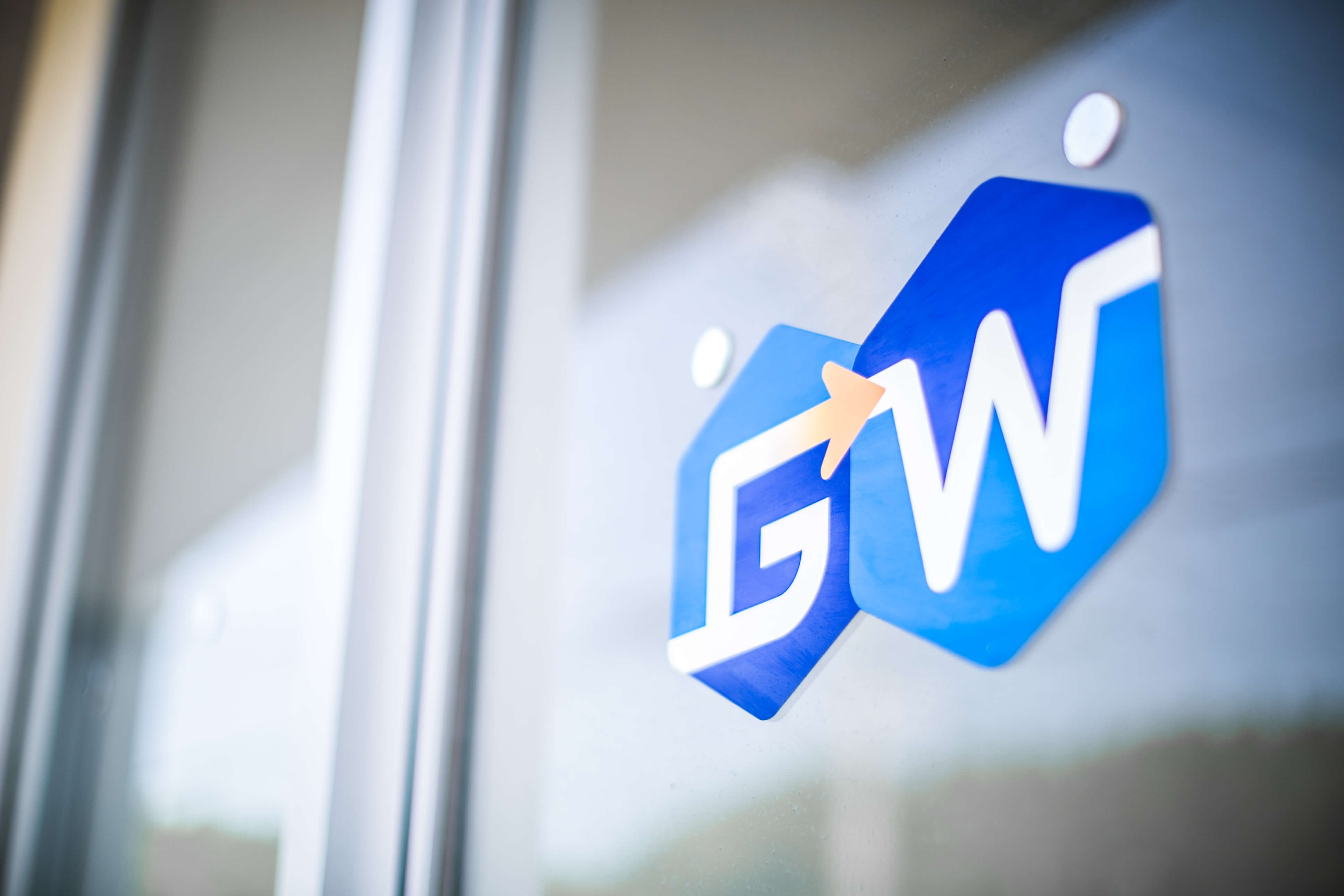 国内スタッフ対応