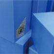 ecomo外箱には高い絶縁性と耐久性を誇るCast Naylon素材を使用
